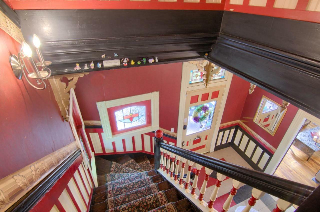 The Mardi Gras House Bed and Breakfast Mobile Eksteriør billede